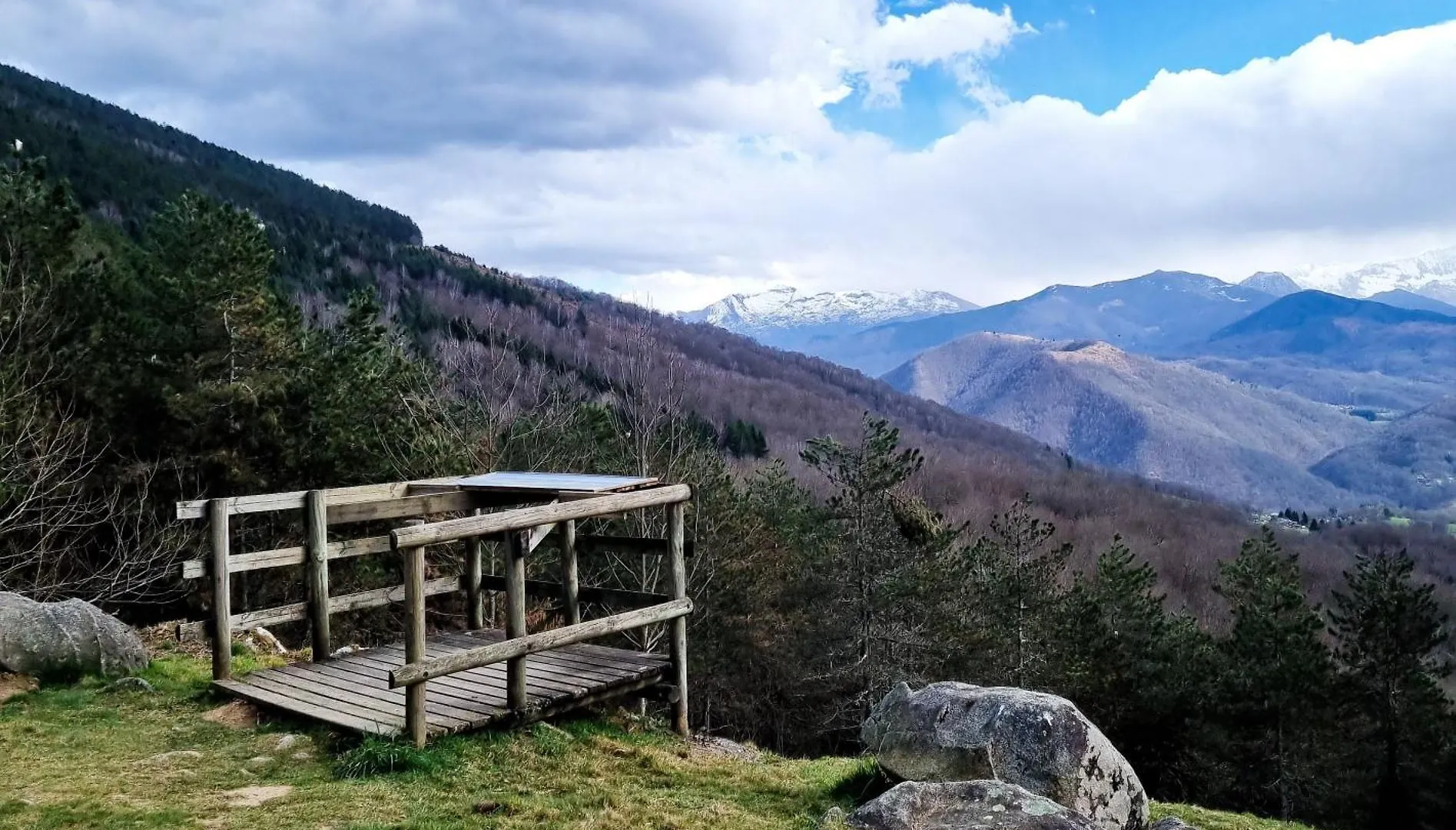 Hotel La Cachette De Nina- Madame Reve - Saint-Girons 0*, Сен-Жирон
