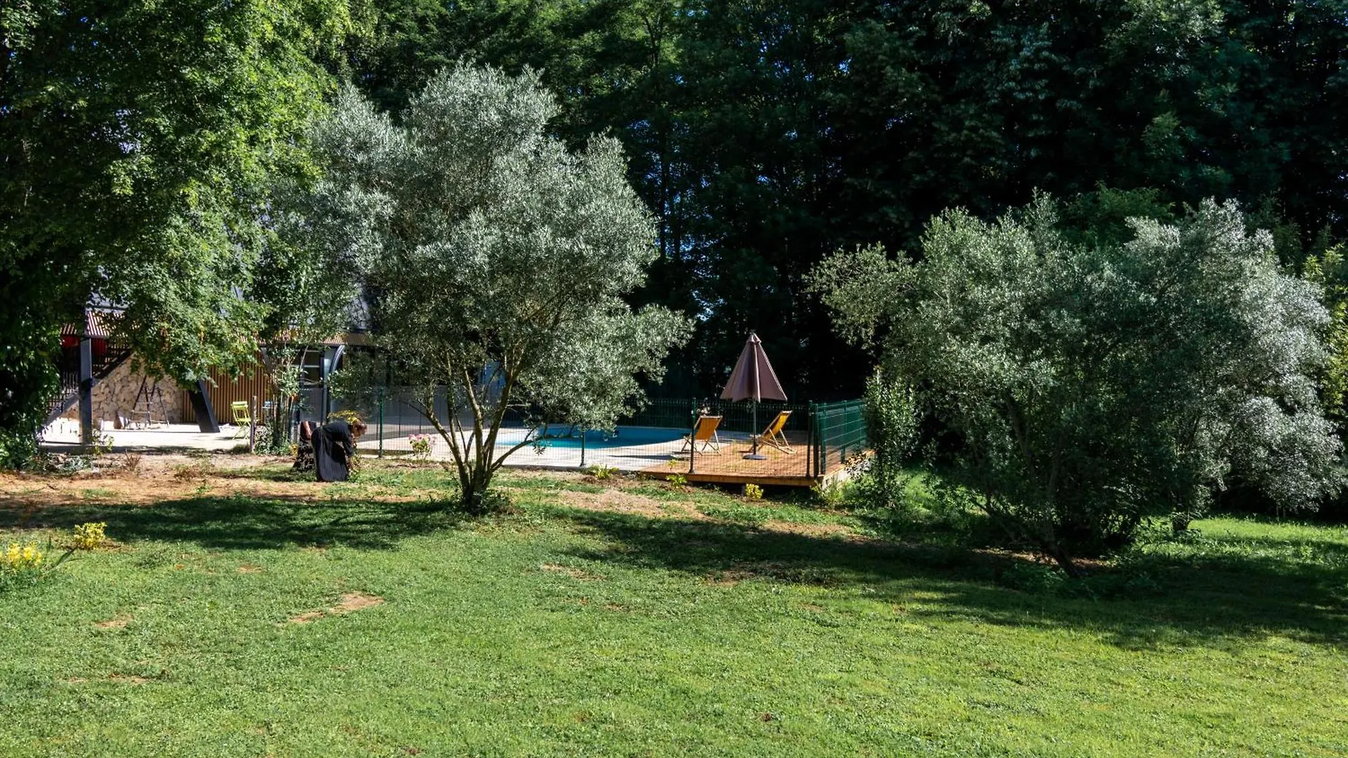 Hotel La Cachette De Nina- Madame Reve - Saint-Girons Сен-Жирон